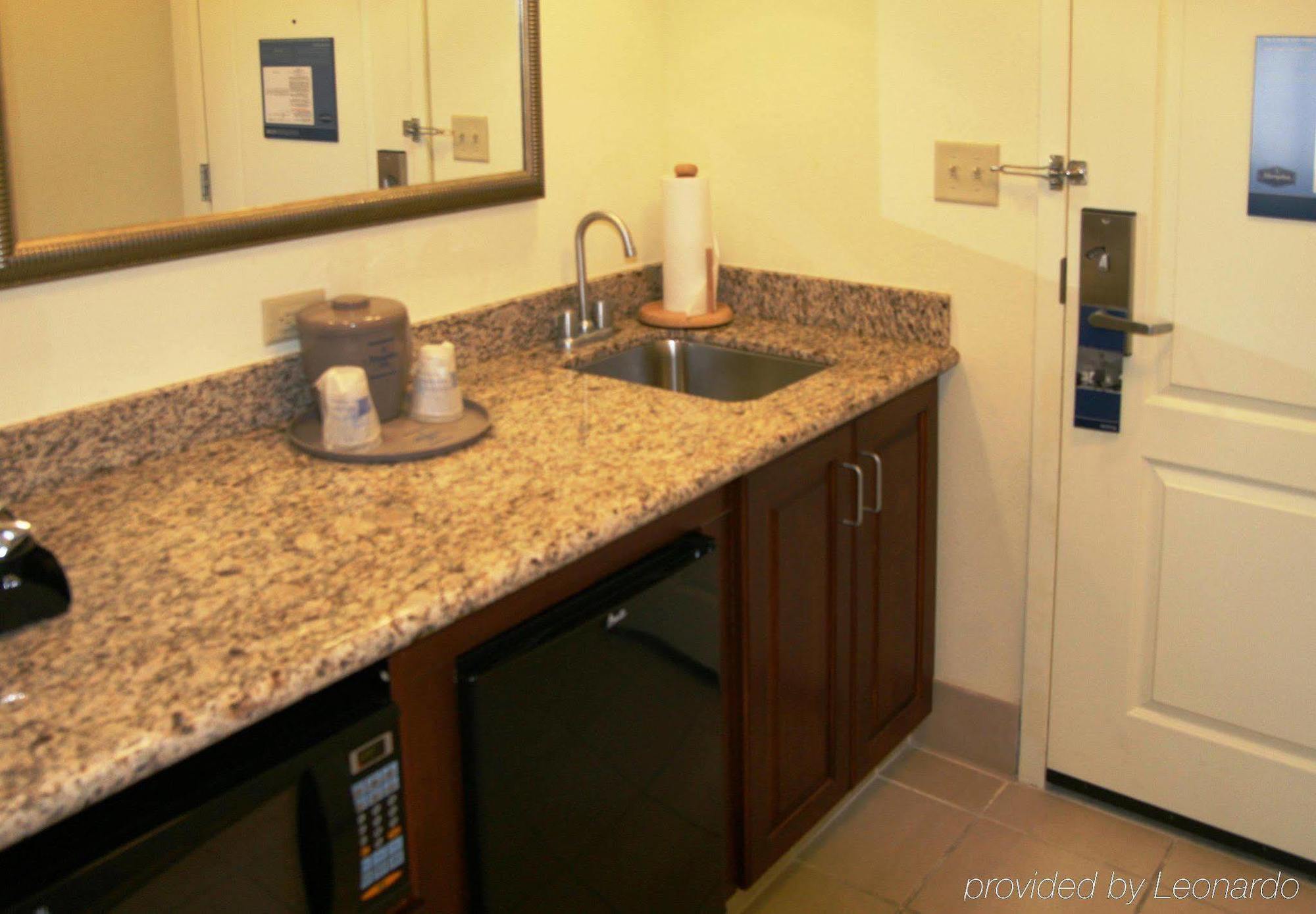 Hampton Inn & Suites Las Vegas-Red Rock/Summerlin Værelse billede